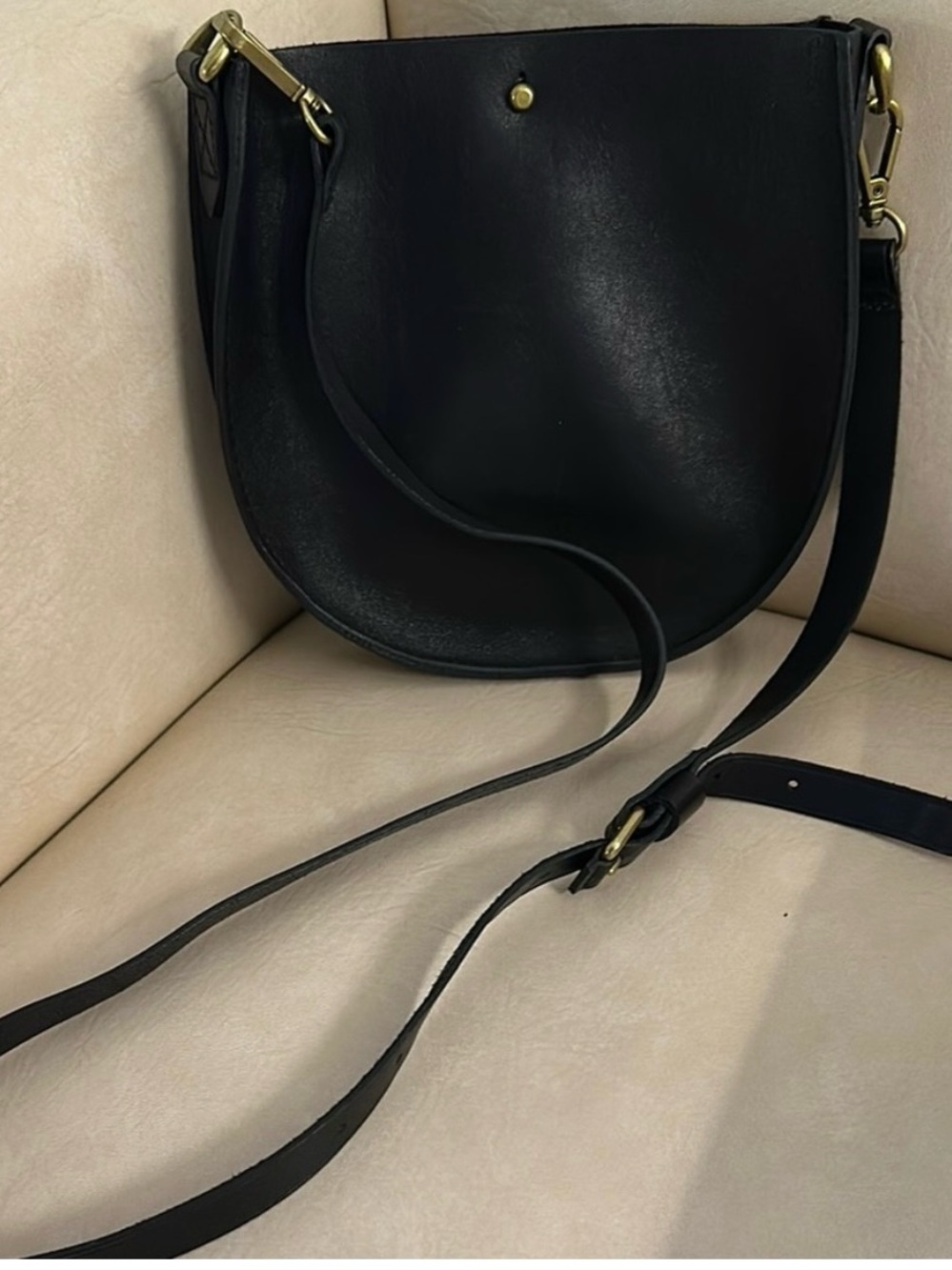 Madewell Black Leather Crossbody Bag with Gold Hardware